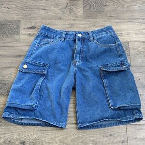 SHEIN Denim Cargo Shorts Women’s 26